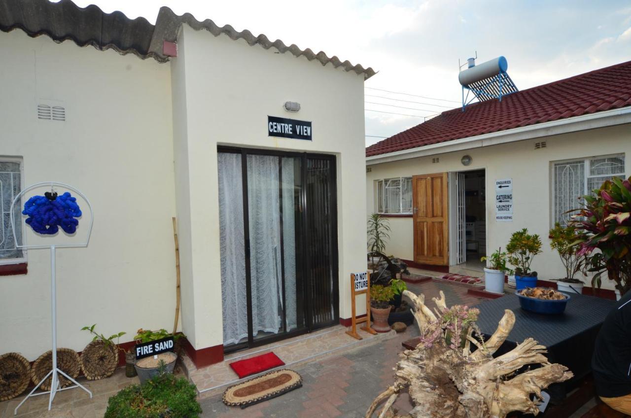 Kwampofu Guest House Harare Bagian luar foto
