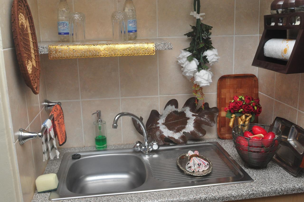 Kwampofu Guest House Harare Bagian luar foto